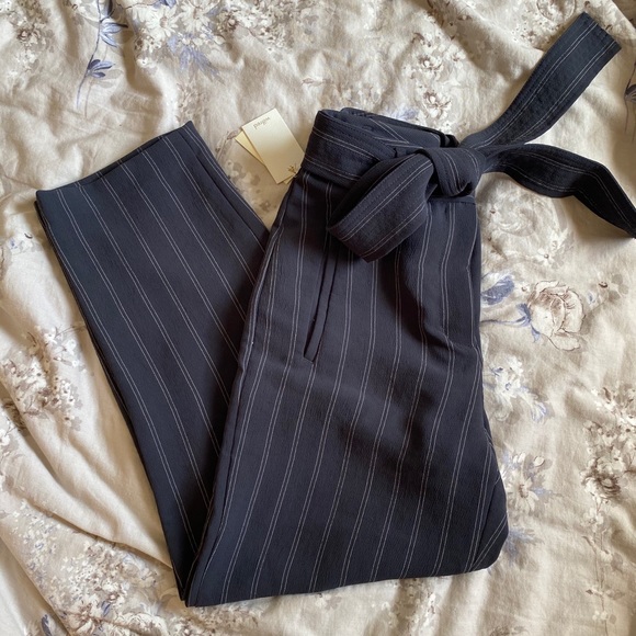 Aritzia Wilfred tie front pants size 0 - Picture 3 of 5